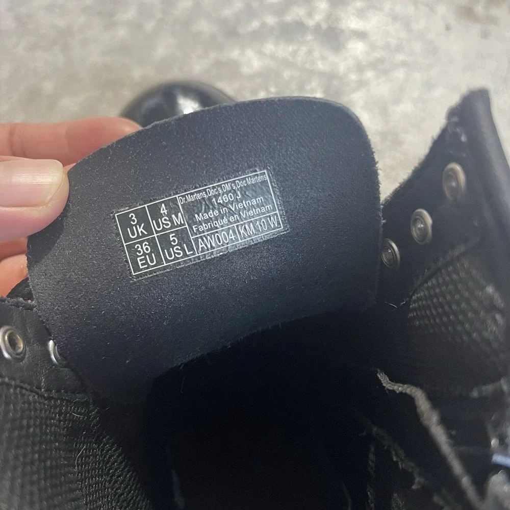 Youth Dr. Martens Doc Black Patent Leather Side Zip Combat Boots 1460J Size 5